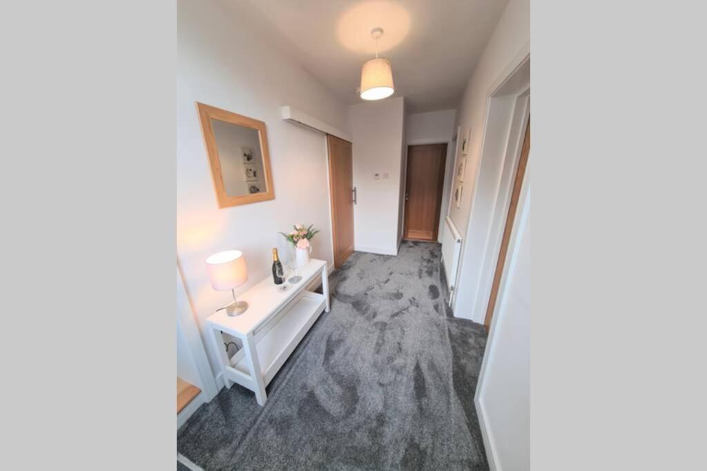 Beautiful Seaside Apartment With Parking Ventnor Exterior foto