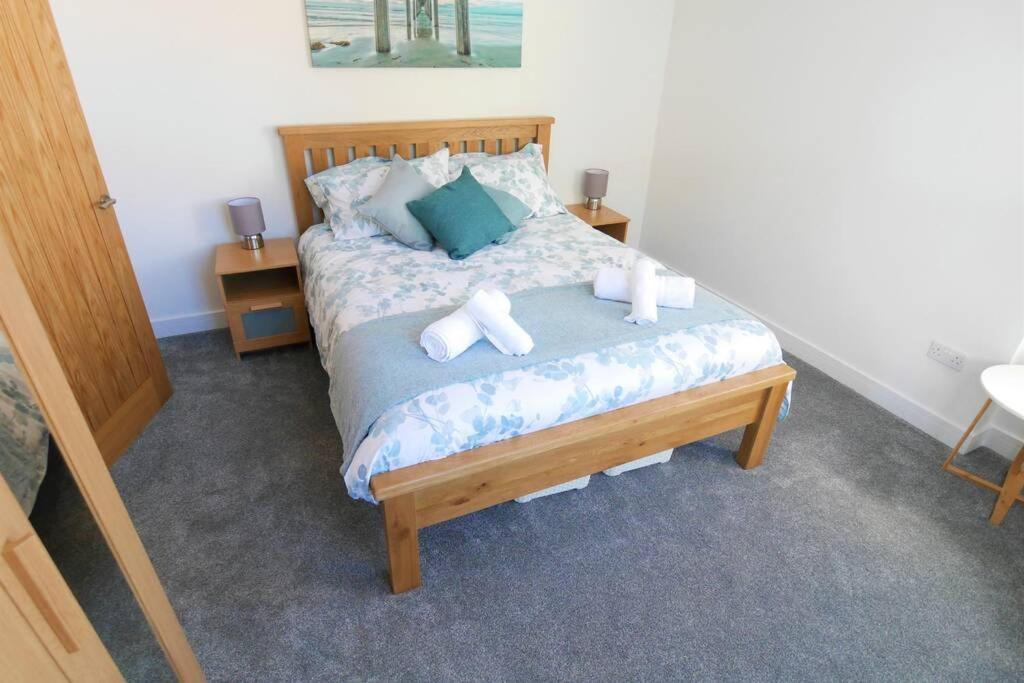 Beautiful Seaside Apartment With Parking Ventnor Exterior foto